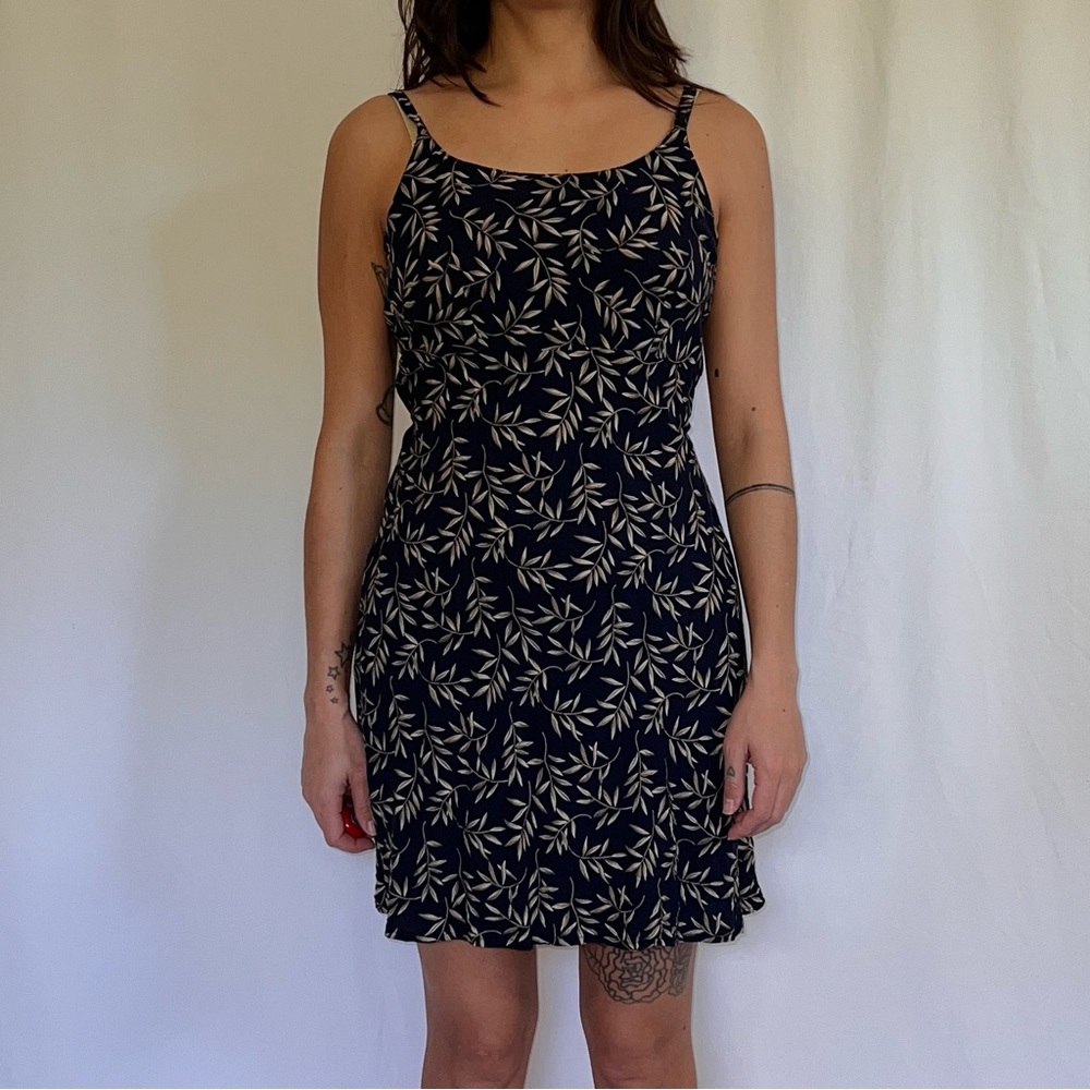 Lisa Jo Vintage 90s Sleeveless Black Mini Dress with Cream Leaf Print